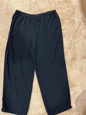 Eileen Fisher, L, black lightweight pants, Linen/nylon/viscose